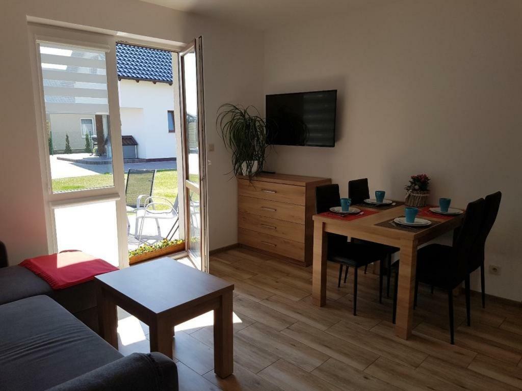 Apartamenty Bursztynowe デンプキ エクステリア 写真